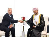 وزير الخارجية يلتقى مع نظيره العُماني ويتناول مسار التصعيد العسكري الراهن