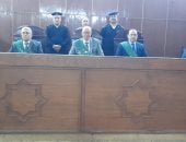 المشدد 7 سنوات لمتهم بالاتجار فى المخدرات وإحراز سلاح ناري بسوهاج