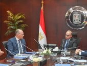 وزير الاستثمار يلتقي ممثلي تحالف رينيرجي جروب لبحث تطورات أكبر مشروع للطاقة الخضراء