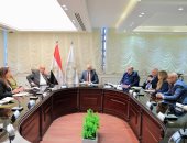 وزير التعليم يبحث مع ممثلى الشركاء الأكاديميين تطوير 1200 مدرسة فنية