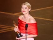 جيسى باكلى تتصدر الساحة بعد نجاحاتها السينمائية.. تعرف على حجم ثروتها