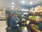 جهاز حماية المستهلك: ضبط 12 مخالفة للتلاعب فى أسعار السلع بأسوان