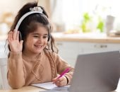 أفضل طرق تسلية طفلك أقل من 7 سنوات عبر الهاتف مع برامج تنمّى ذكاءه وتفكيره