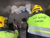 إنقاذ "بين السماء والأرض".. أمن القاهرة يحرر شخصاً حاصرته قضبان مصعد