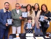 «اليوم السابع» يكرم نجوم مسلسل اللون الأزرق.. صور