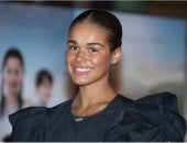 صورة تكشف لممثلة بريطانية مشكلة فى ساقها تحتاج لجراحة عاجلة