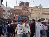 توافد المعيدين على حديقة صنعاء بكفر الشيخ لقضاء أول أيام عيد الفطر.. فيديو