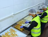 كعك العيد في "مراكز التأهيل".. لفتة إنسانية من الداخلية تضاعف فرحة النزلاء