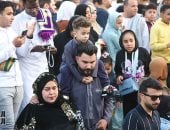 آلاف المصلين يؤدون صلاة العيد فى ساحة مسجد عمرو بن العاص