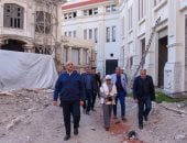 حكاية 200 عام من الفوسفور.. حلقة السمك الجديدة بالأنفوشى تولد آخر 2026.. مجموعة متكاملة من الخدمات.. ومناطق للتبريد والتخزين ومطاعم ومحلات جملة وتجزئة.. ومحافظ الإسكندرية: نقلة نوعية فى تجارة الأسماك