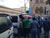 تشييع جثامين الأم وأبنائها ضحايا جريمة كرموز من مسجد العمرى بالإسكندرية.. فيديو