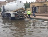 أمطار غزيرة تضرب رأس غارب وتسبب تجمعات مائية بعدة مناطق.. صور