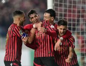 اتحاد العاصمة الجزائري يتأهل إلى نصف نهائي الكونفدرالية