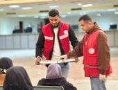 الهلال الأحمر المصرى: مد غزة بـ2500 طن مساعدات غذائية ضمن قافلة زاد العزة