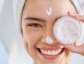 إشراقة بعد الإجازة.. إليك روتين بسيط وفعال لبشرتك بعد العيد