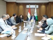 محافظ الجيزة يوجه بدراسة إنشاء بوابات إلكترونية بمداخل حدائق الأهرام