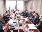 وزيرا الصحة والتعليم العالي يبحثان استراتيجية تدريب وتأهيل الكوادر الطبية