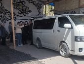 وصول جثمان والدة وزير الزراعة مسجد الإيمان بالإسكندرية.. فيديو