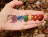 5 أحجار كريمة تساعدك على الشفاء من صدمات الطفولة.. أبرزها حجر جاسبر