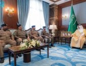 تقديرا لإخلاصهم وخدماتهم للمجتمع.. محافظ الأحساء يكرم رجال الأمن المتقاعدين 