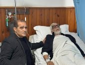 أشرف زكى: استقرار حالة طارق النهرى ومغادرته المستشفى بعد تعرضه لأزمة صحية 