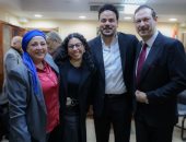 تكريم أيمن الشيوى ومصطفى غريب فى افتتاح الدورة 41 من مهرجان المسرح العالمى