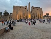 سحر التاريخ يجذب العالم.. إقبال كثيف على معابد ومتاحف الأقصر