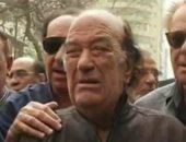 ابن الفنان حسن حسني يكشف أصعب لحظات مرت على والده.. فيديو 