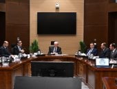 نائب رئيس الوزراء يتابع جهود الحكومة لتوفير وإتاحة السلع الأساسية للمواطنين