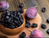 خبراء: البرقوق المجفف يكافح السرطان ويدعم صحة الأمعاء ويعالج الإمساك