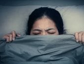 بتحلم إنك بتقع أو حد بيطاردك؟ أسرار 10 أحلام بنشوفها كتير ومعناها الحقيقى