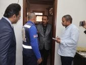 محافظ سوهاج يقرر نقل مدير مستشفى برديس ونائبيه لسوء مستوى النظافة والخدمة