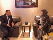 وزيرة التعليم بدولة قطر خلال زيارتها للمدرسة المصرية: لمصر فى نفوسنا مكانة خاصة