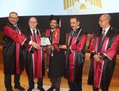 محافظ سوهاج يشهد حفل تخرج الدفعة 30 من كلية الطب البشرى