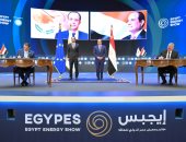 وزير البترول: نعمل على تنفيذ استراتيجية طموحة لرفع نسبة الطاقة المتجددة لـ42%