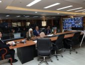 نائب محافظ الجيزة يتابع التجهيزات التكنولوجية لمجمعات الخدمات بالصف وأطفيح