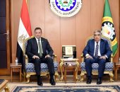 محافظ الدقهلية يستقبل رئيس جامعة المنصورة الأهلية ويستعرض سبل التعاون