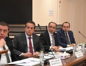 وزير الصحة يناقش طلبات إحاطة النواب بشأن كادر "العلوم الصحية" ومعاناة مرضى الأمراض المزمنة