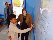 انضباط والتزام.. مديرة تعليم جنوب سيناء تتفقد انتظام الدراسة بمدرسة الزعيم السادات