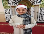 اللهم احفظ مصر.. دعاء مؤثر لطالب أزهري من داخل مسجد سادات قريش (فيديو)