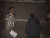 تشميع 35 محلًا مخالفًا لمواعيد الغلق فى أسيوط