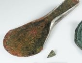 اكتشاف فأس عمره 3500 عام بسويسرا.. هل كشف عن طقوس معينة؟