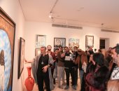 أحمد فريد من معرضه: لوحاتى تطرح سؤالًا حول بناء الإنسان