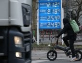 ألمانيا تقيد زيادات أسعار الوقود لمرة واحدة يوميا مع تصاعد تأثير الحرب على أسواق الطاقة