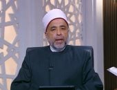 هل يجوز المسح على الشراب طوال اليوم؟.. أمين الفتوى يجيب