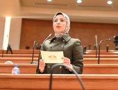 منى قشطة: البرلمانات تستعين بمراكزها البحثية لتطوير الأداء التشريعى والرقابى