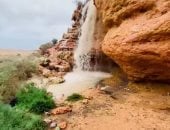 أمطار الخير تعم مطروح.. مشاهد رائعة لتدفق المياه وانحدارها من الجبال فى شلالات.. حصاد مئات آلاف الأمتار من المياه.. وأجهزة المحافظة تحتوى آثار الأمطار وإزالة تراكمها من الشوارع والطرق السريعة.. صور