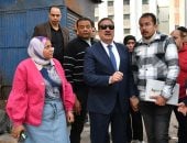 محافظ بورسعيد: تطوير شامل بالمنطقة الرابعة من رصف الطرق ودهان العمارات