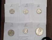 جمارك مطار الإسكندرية تضبط محاولة تهريب عدد من العملات الأثرية