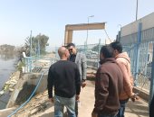 رئيس مياه القليوبية يتابع مآخذ محطات المياه على ترعة الإسماعيلية 